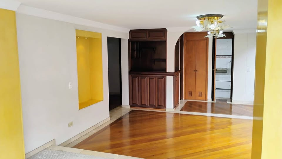 VENTA APARTAMENTO COLINA