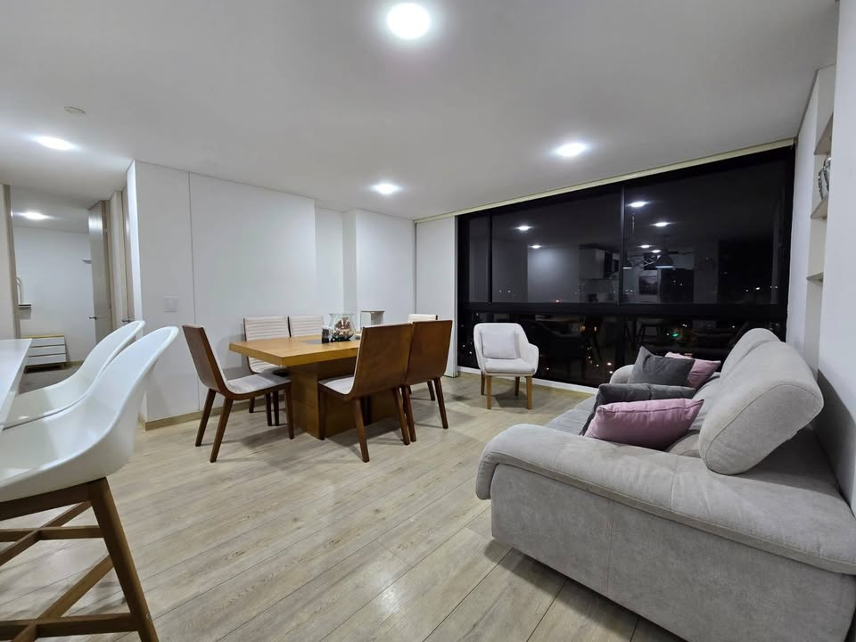 VENTA APTO CEDRITOS  MODERNO