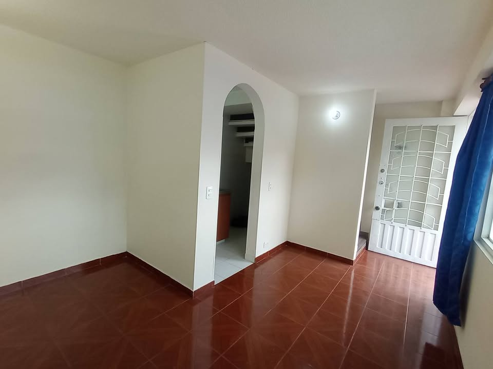 ARRIENDO APARTAESTUDIO  SANTA ANA DUPLEX