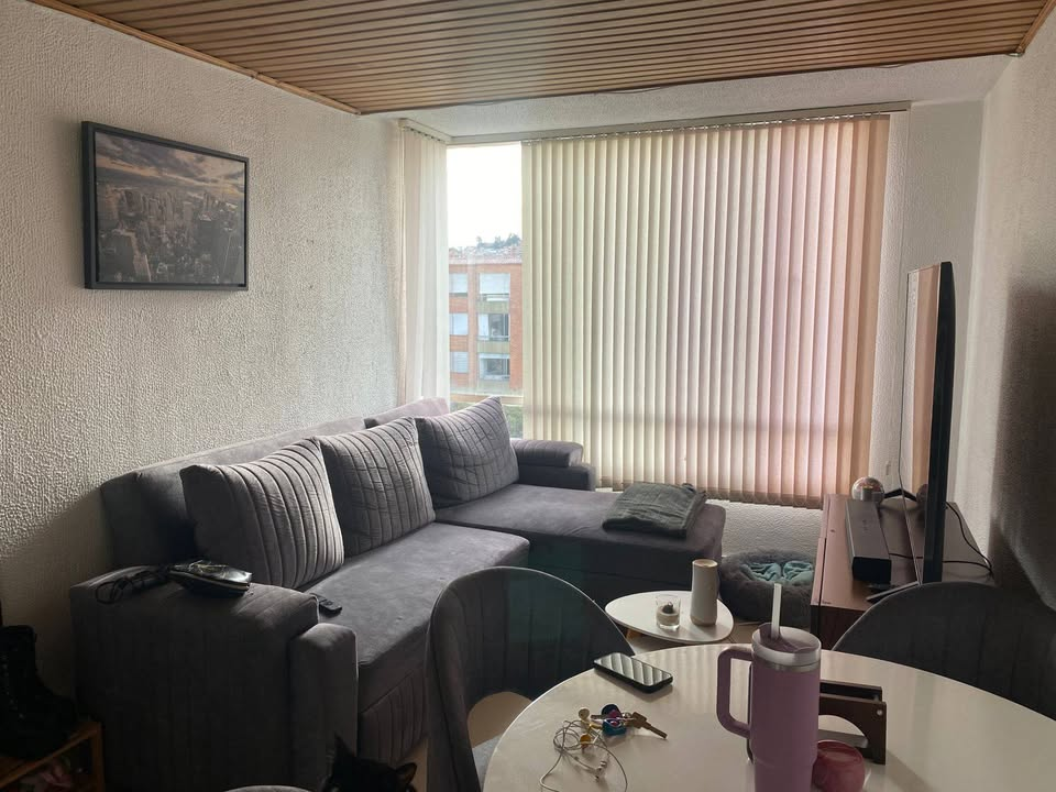 VENTA APARTAMENTO COLINA CANTABRIA