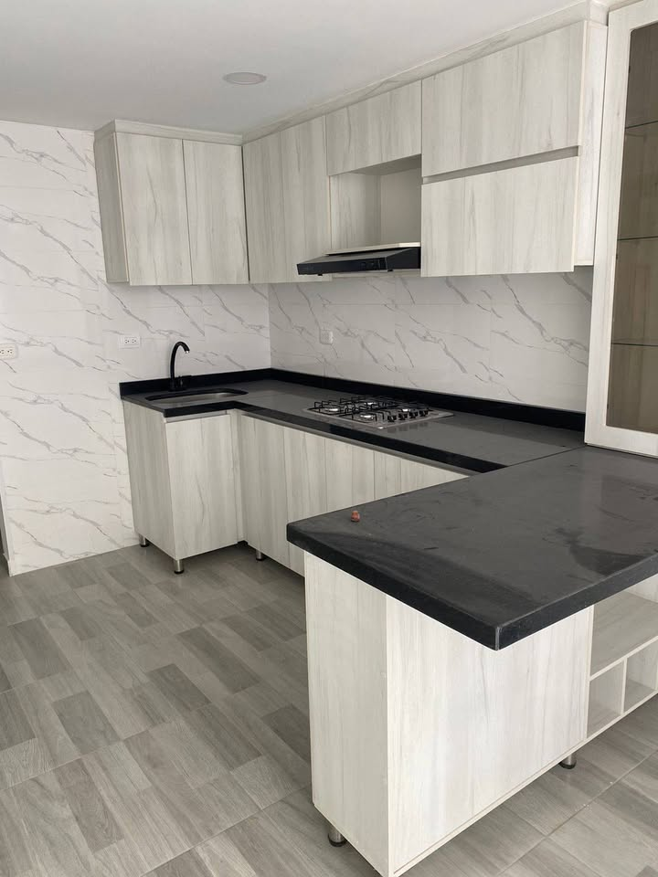 ARRIENDO APARTAESTUDIO COLINA PARA ESTRENAR